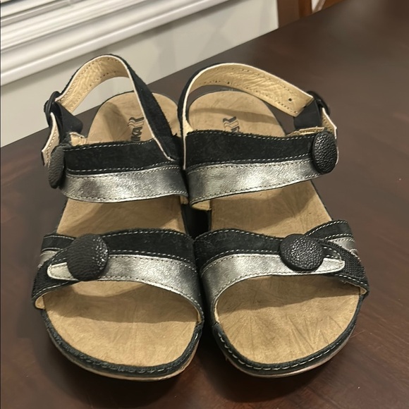 Romika Black & Silver Leather Comfort Walking Strappy Sandals EU Size 38 - Picture 2 of 16